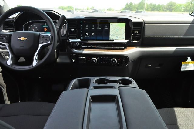 New 2026 Chevrolet Silverado 1500 LT AWD/4WD image 13