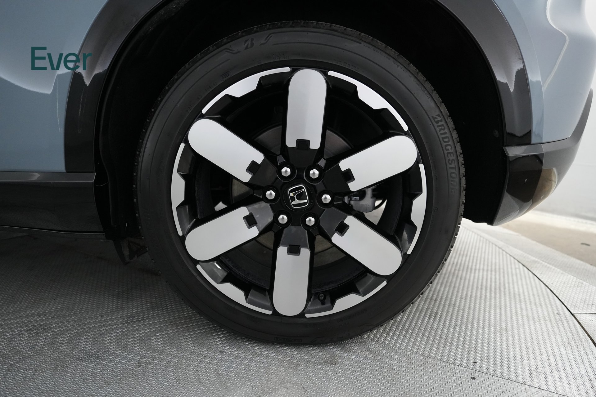 Used 2024 Honda Prologue Elite image 9
