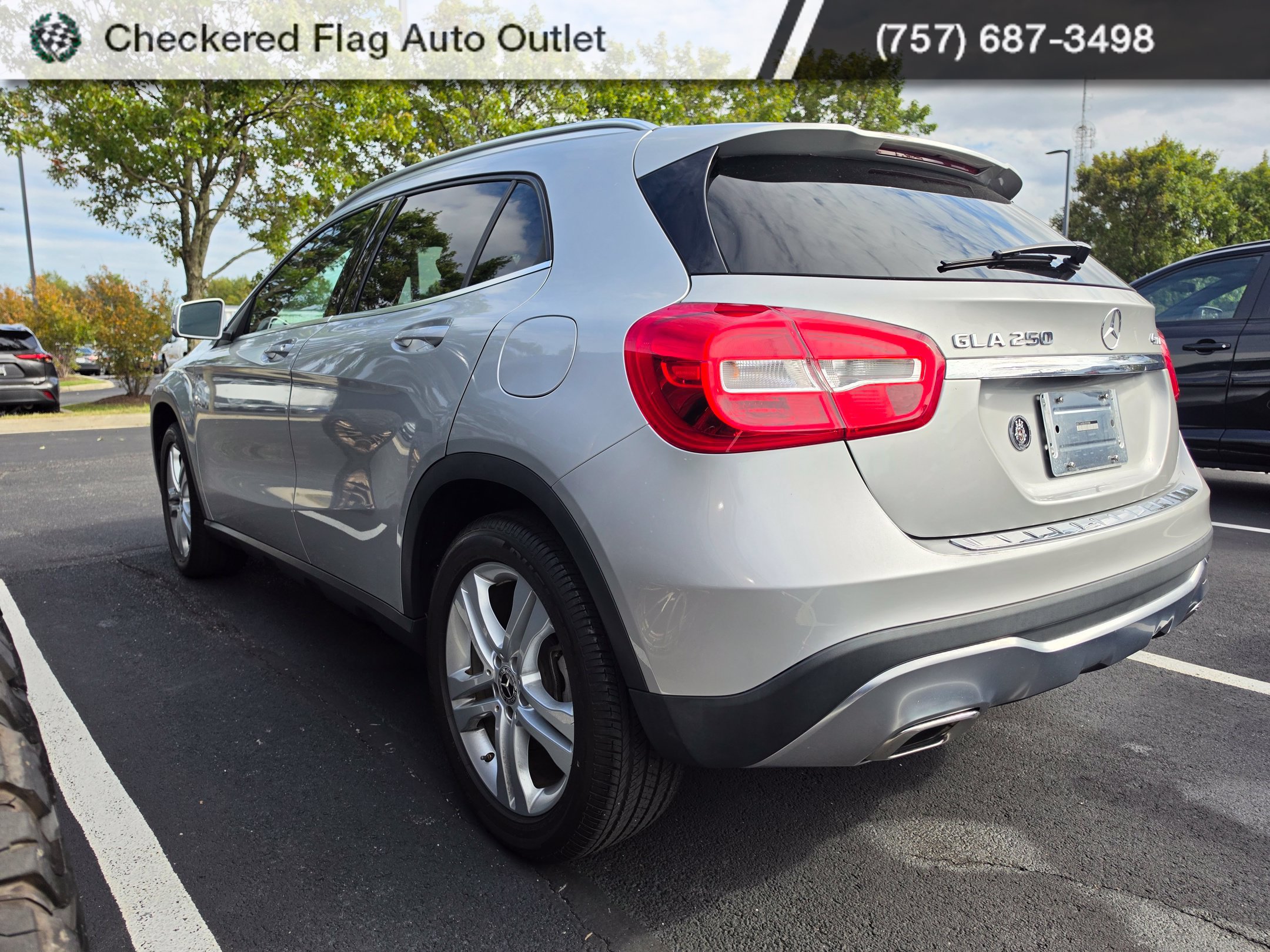 Used 2018 Mercedes-Benz GLA 250 4MATIC image 4