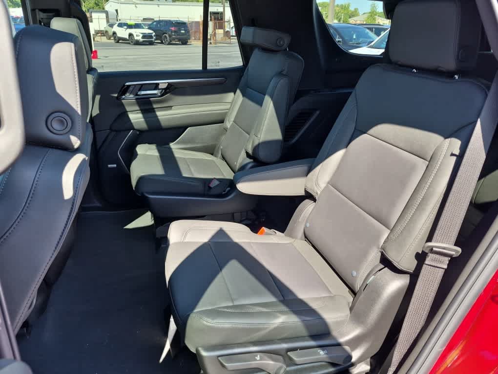 New 2026 Chevrolet Tahoe Z71 w/ Z71 Off-Road Package AWD/4WD image 8