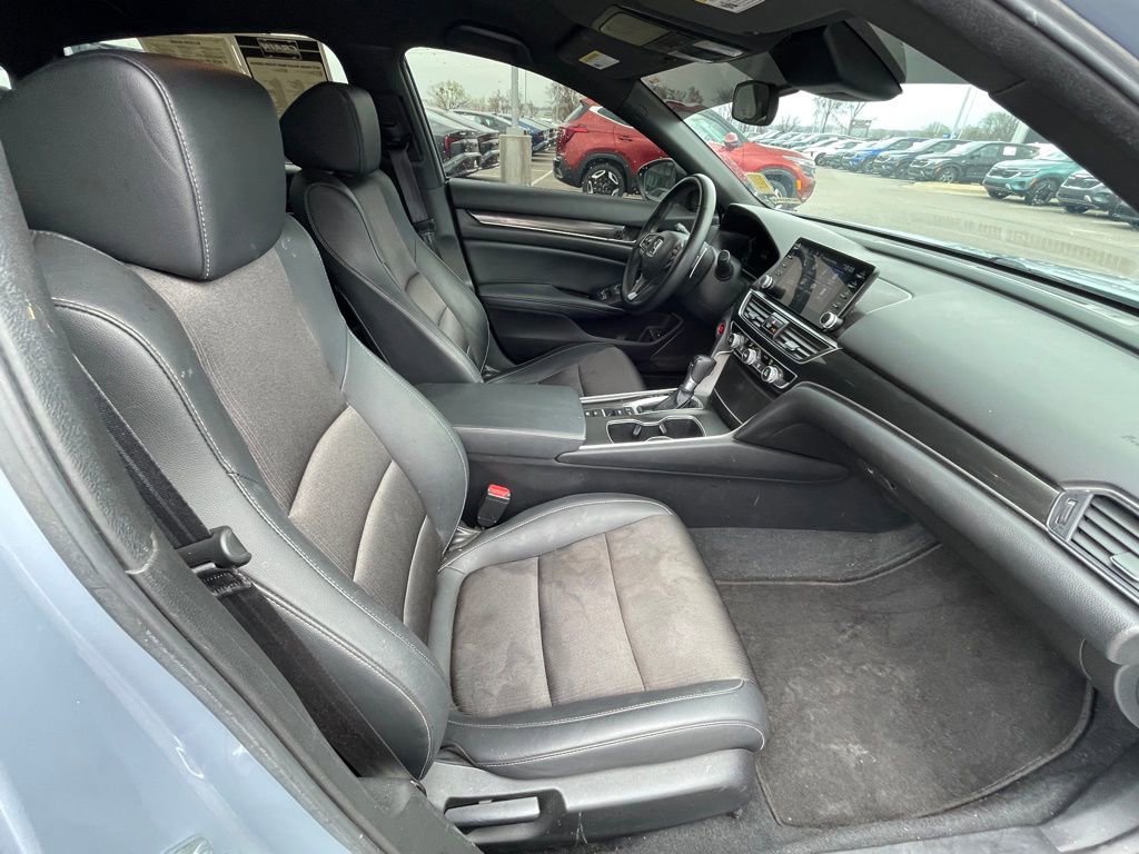 Used 2022 Honda Accord Sport image 28