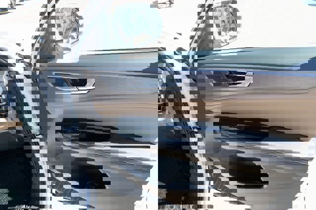 New 2026 Volkswagen Atlas Cross Sport SE image 44