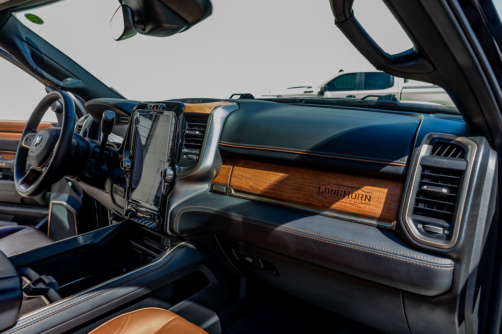 Used 2024 RAM 2500 Limited w/ Safety Group image 18