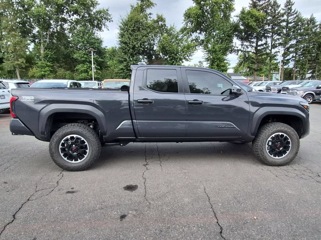 Used 2026 Toyota Tacoma TRD Off-Road w/ TRD Off Road Premium Package AWD/4WD image 8