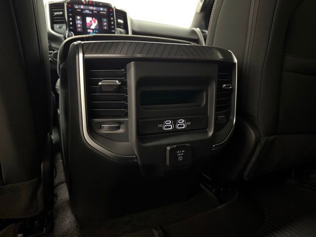 New 2026 RAM 1500 Big Horn AWD/4WD image 19