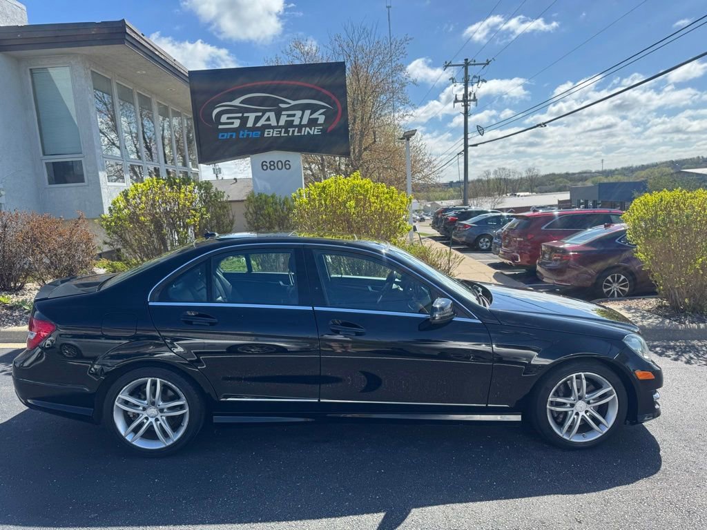 Used 2014 Mercedes-Benz C 300 4MATIC Sedan video 1