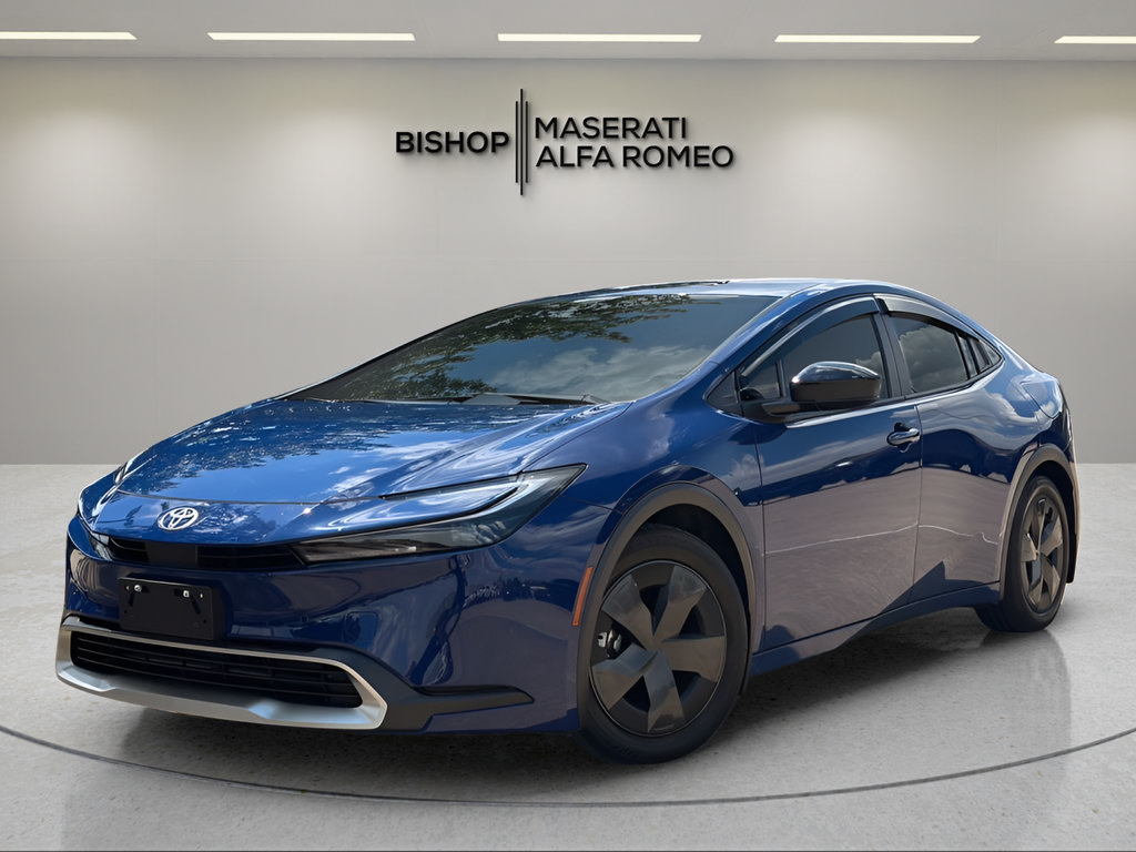 Used 2026 Toyota Prius Plug-In Hybrid FWD image 2