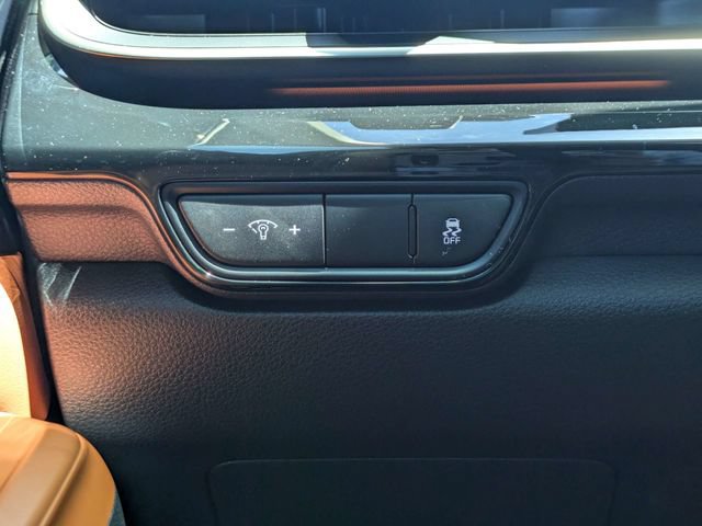 Used 2025 Kia Carnival SX Prestige FWD image 24