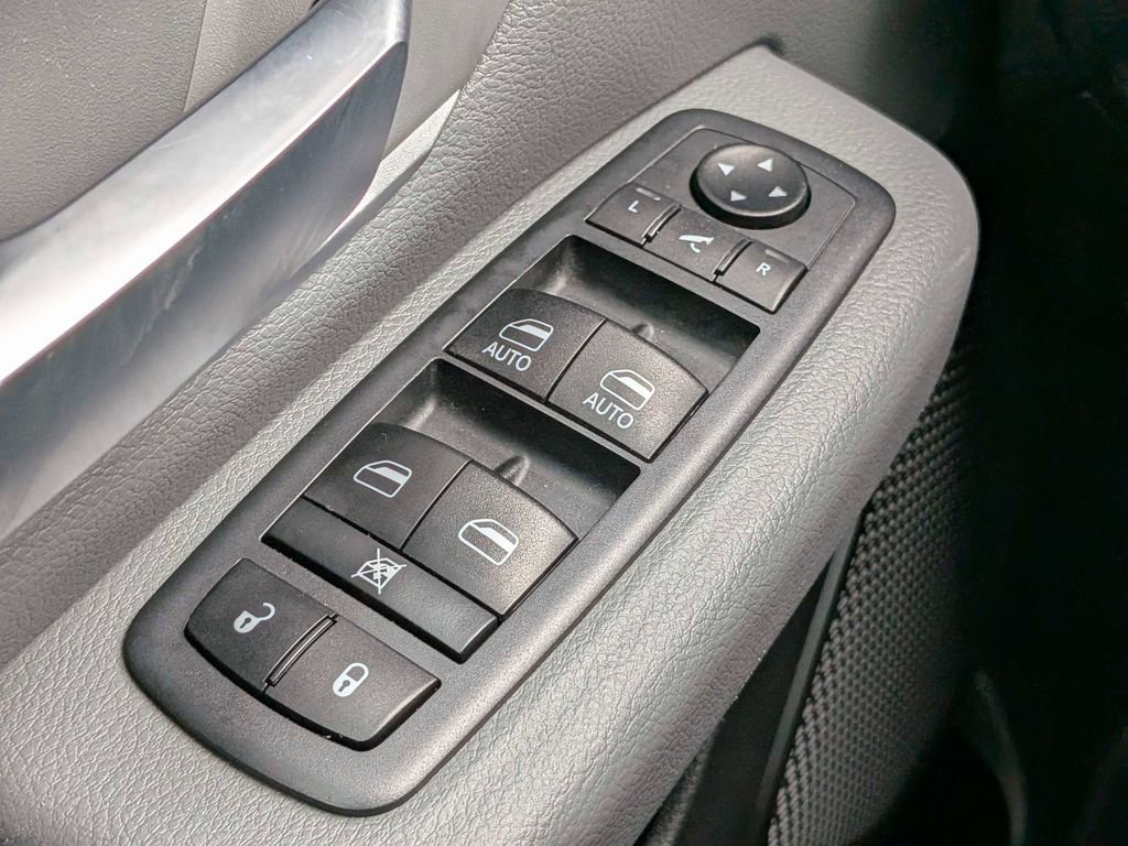 Used 2020 RAM 1500 Big Horn RWD image 26
