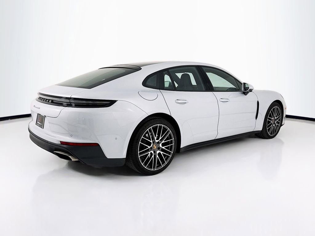 Certified 2025 Porsche Panamera 4 AWD/4WD image 9