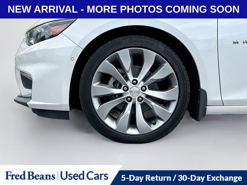 Used 2017 Chevrolet Malibu Premier w/ Premier Sun and Wheel Package FWD image 12
