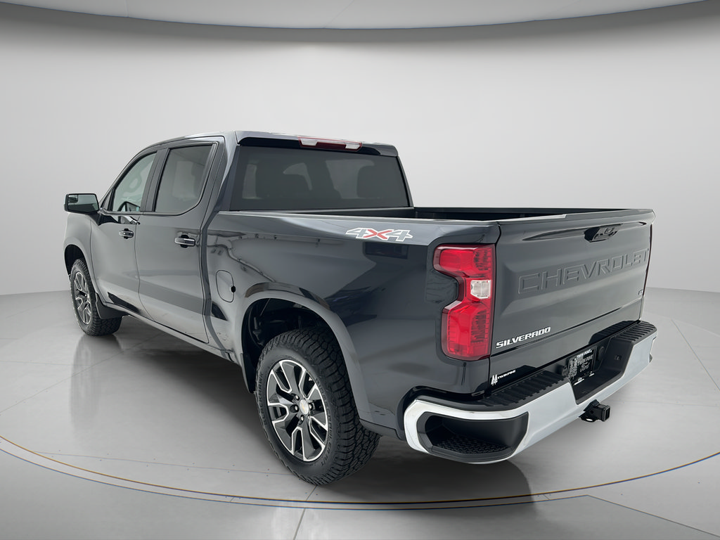Used 2024 Chevrolet Silverado 1500 LT AWD/4WD image 8