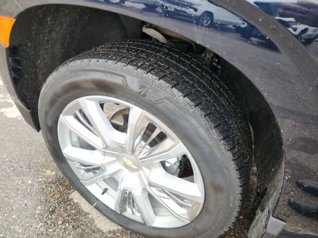 Certified 2024 Chevrolet Tahoe High Country AWD/4WD image 9