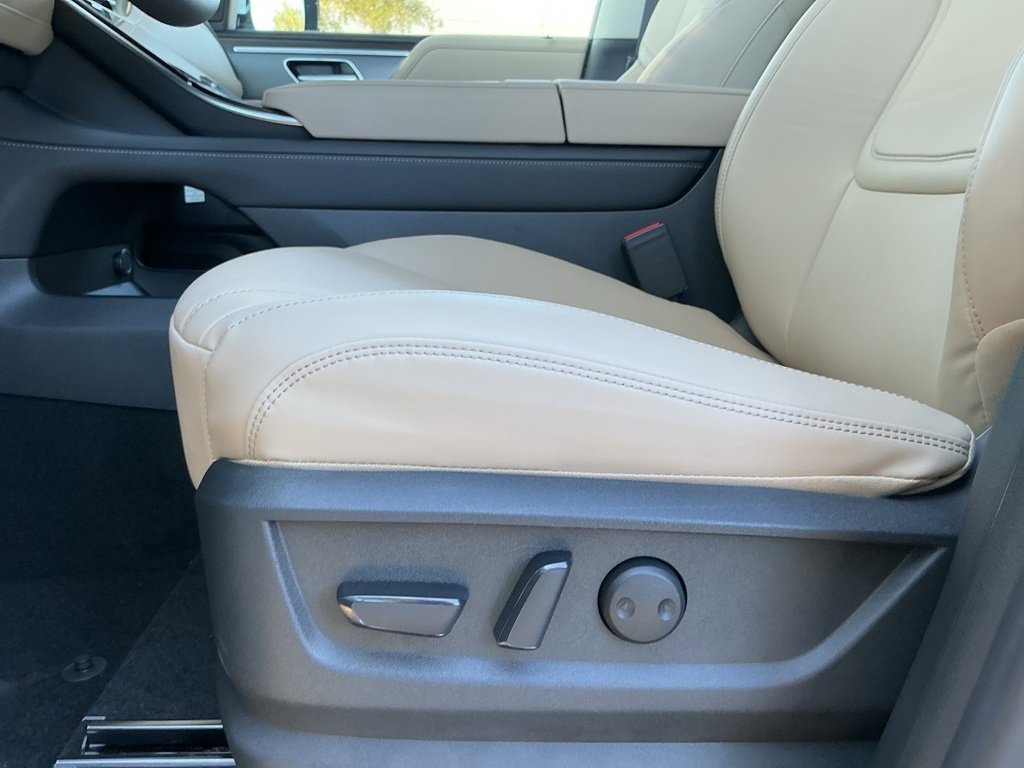 New 2026 INFINITI QX80 Pure w/ Cargo Package image 19