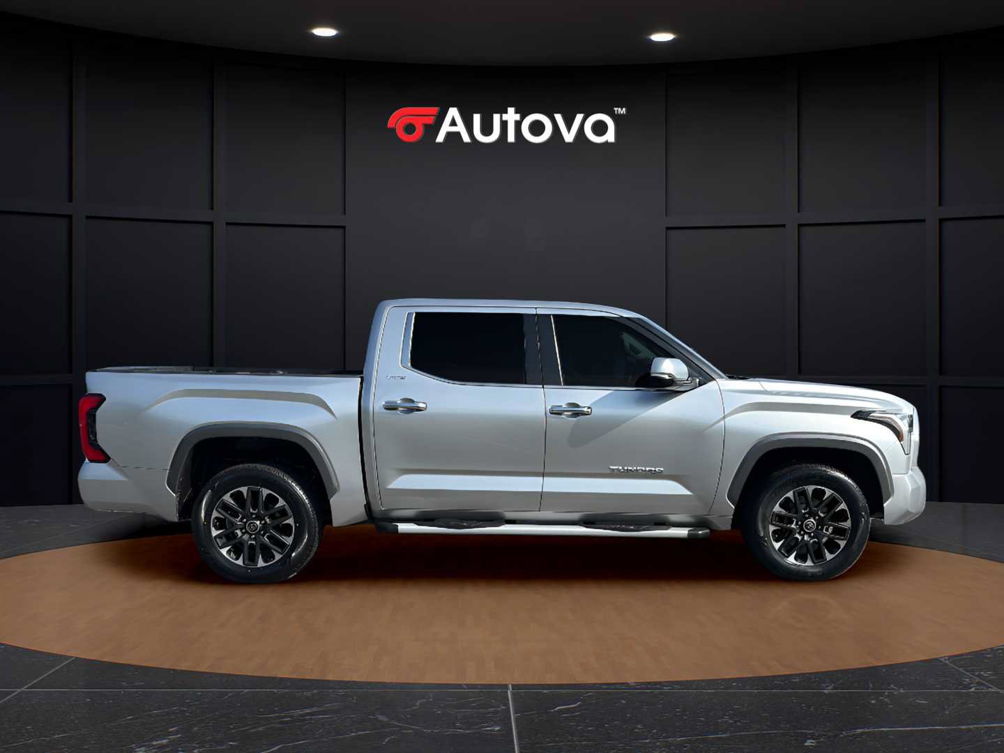 Used 2023 Toyota Tundra Limited w/ Power Package AWD/4WD image 6