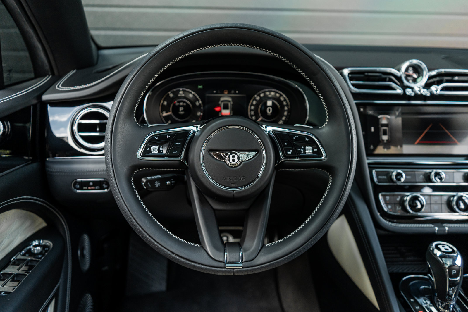 Certified 2026 Bentley Bentayga Speed AWD/4WD image 31