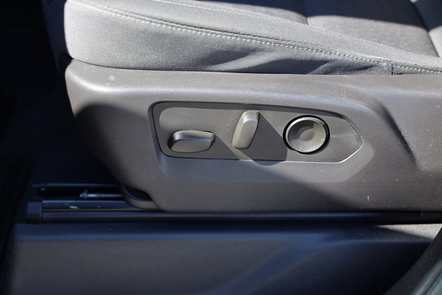 Used 2023 Chevrolet Silverado 1500 RST w/ Z71 Off-Road Package image 21