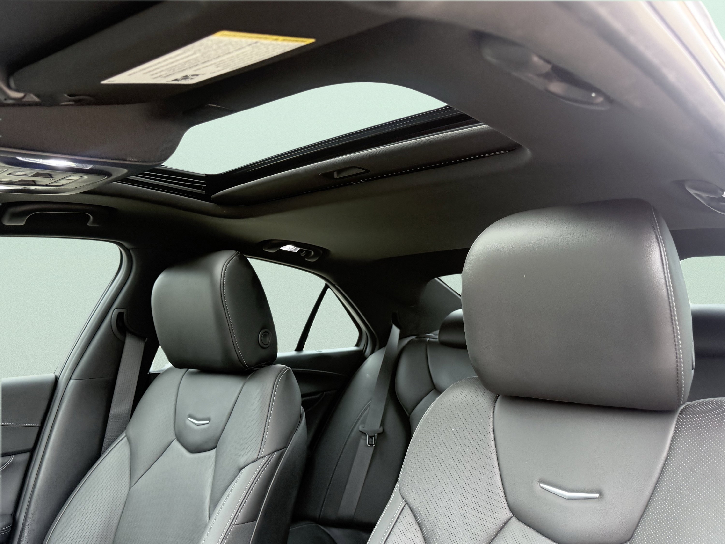 Used 2025 Cadillac CT4 Premium Luxury image 27