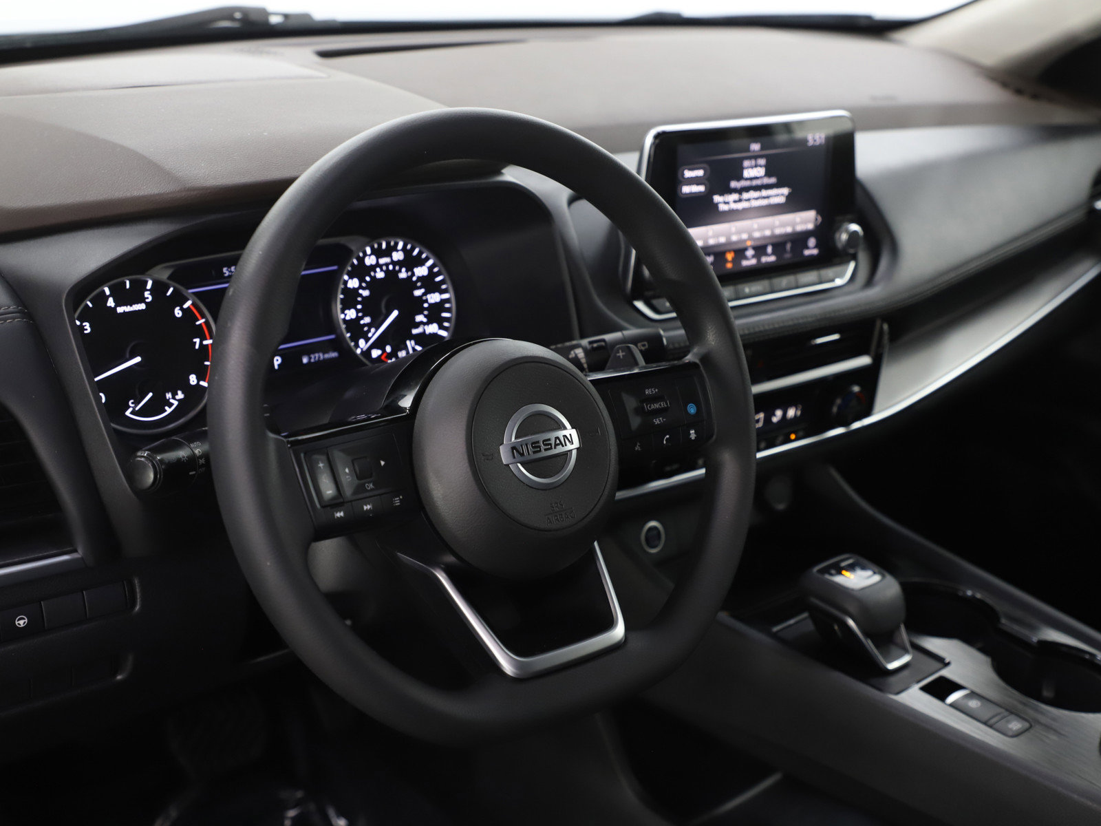 Used 2021 Nissan Rogue SV image 20