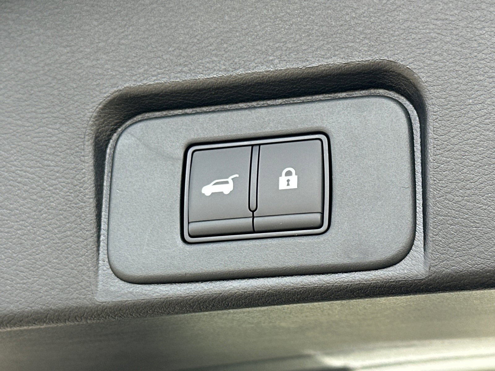 New 2026 Nissan Rogue SV image 19