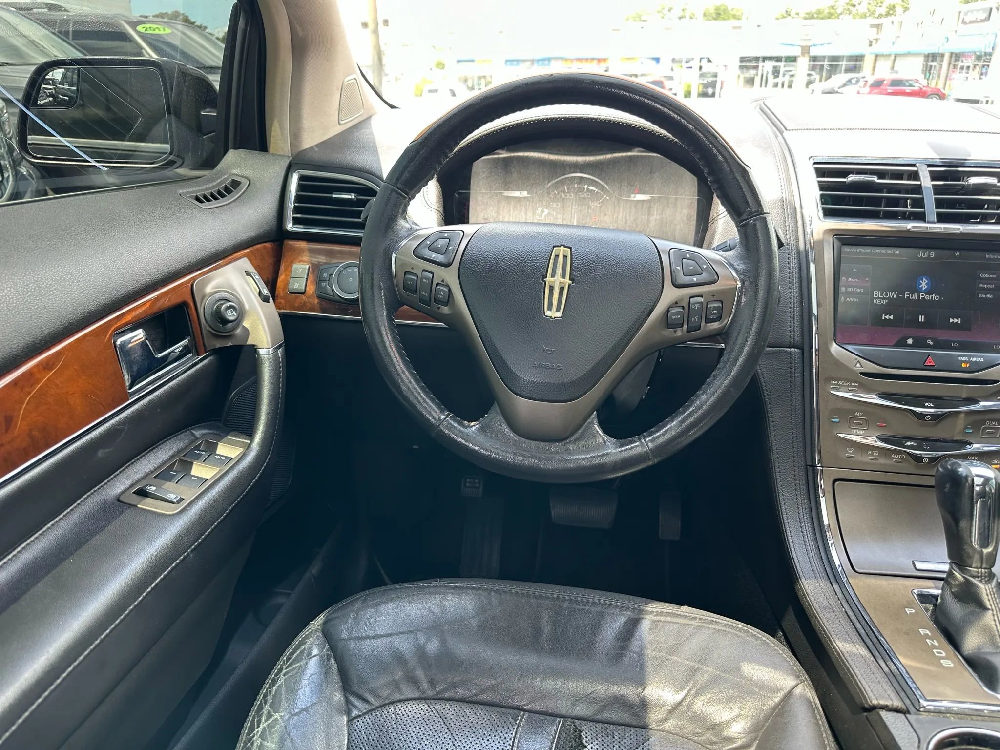 Used 2013 Lincoln MKX FWD w/ Wood Pkg image 9
