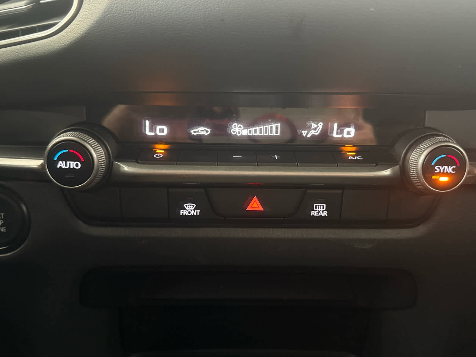 Certified 2023 MAZDA CX-30 AWD 2.5 S w/ Select Package image 17