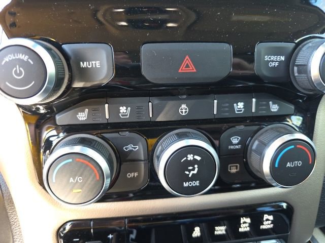 Used 2019 RAM 1500 Laramie AWD/4WD image 6