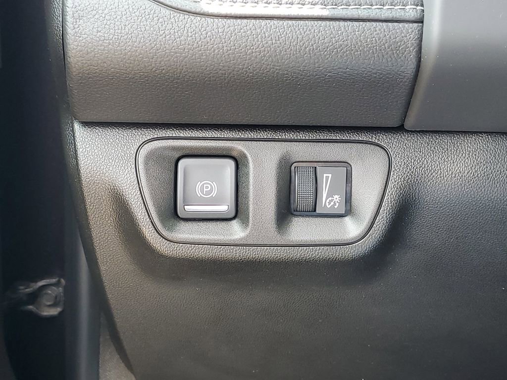 Used 2017 GMC Acadia Denali AWD/4WD image 23