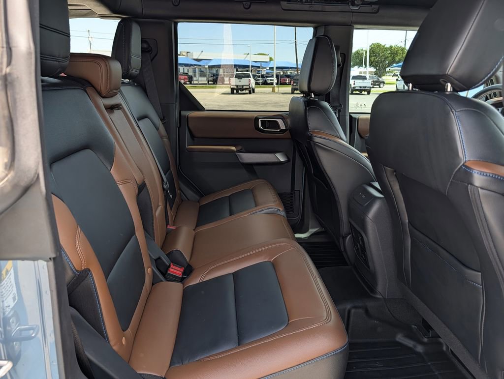 Used 2023 Ford Bronco Outer Banks AWD/4WD image 33