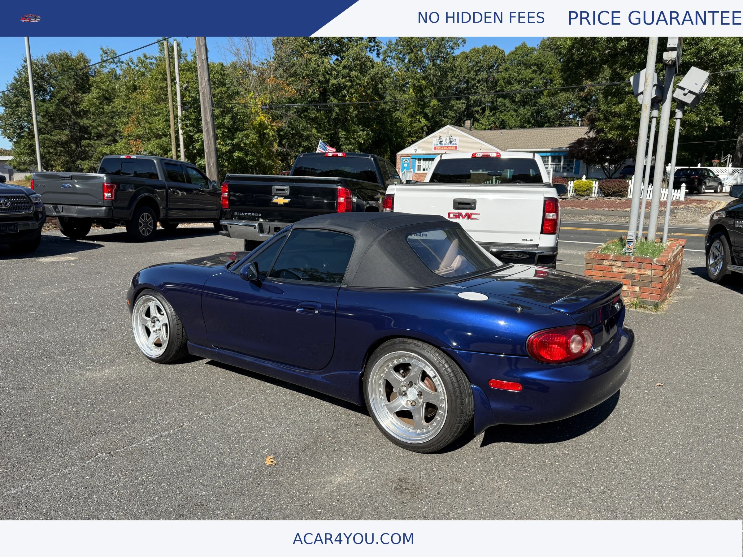 Used 2004 MAZDA MX-5 Miata LS w/ Sports Look Appearance Pkg RWD image 6