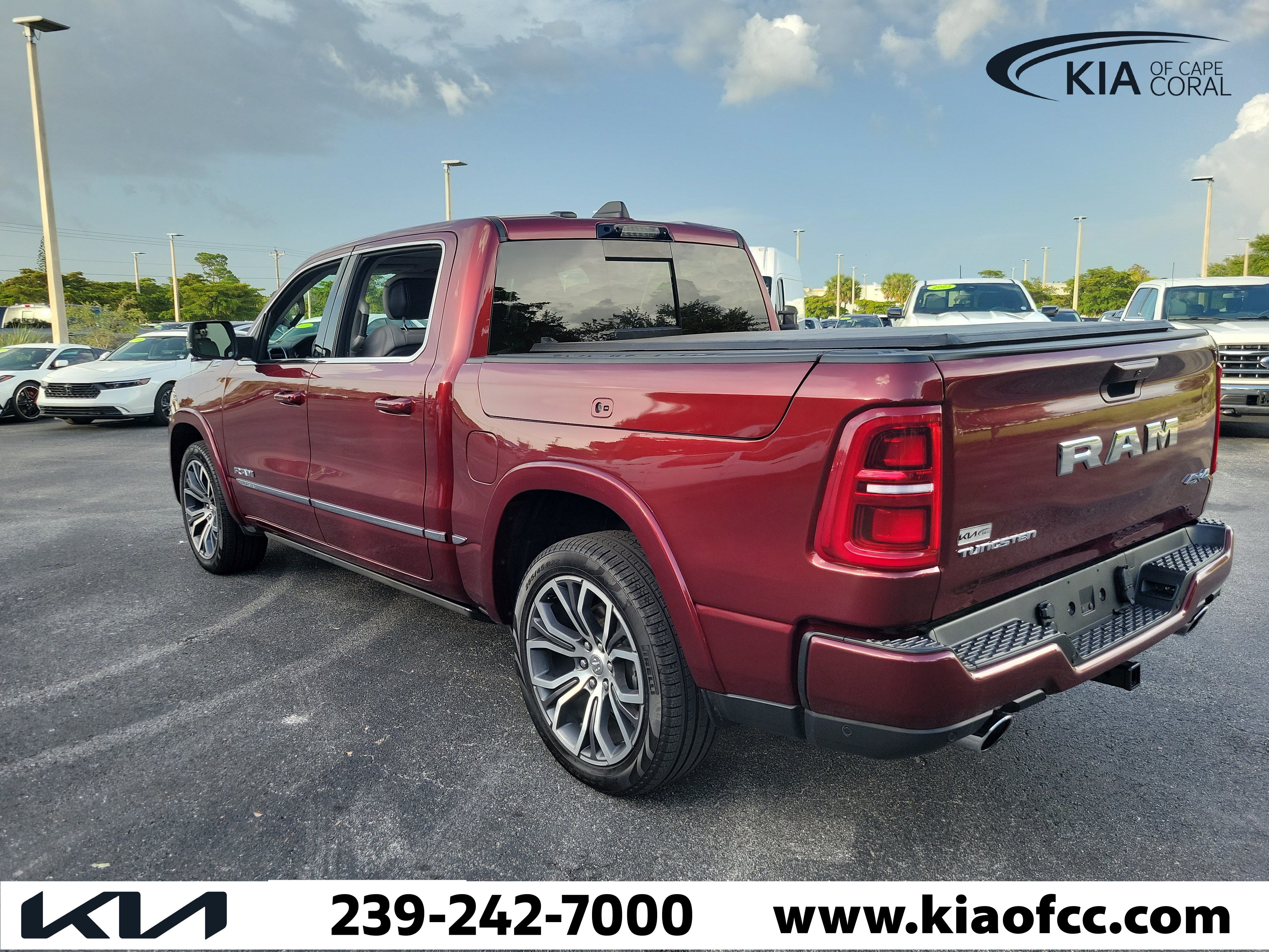 Used 2025 RAM 1500 Tungsten AWD/4WD image 6