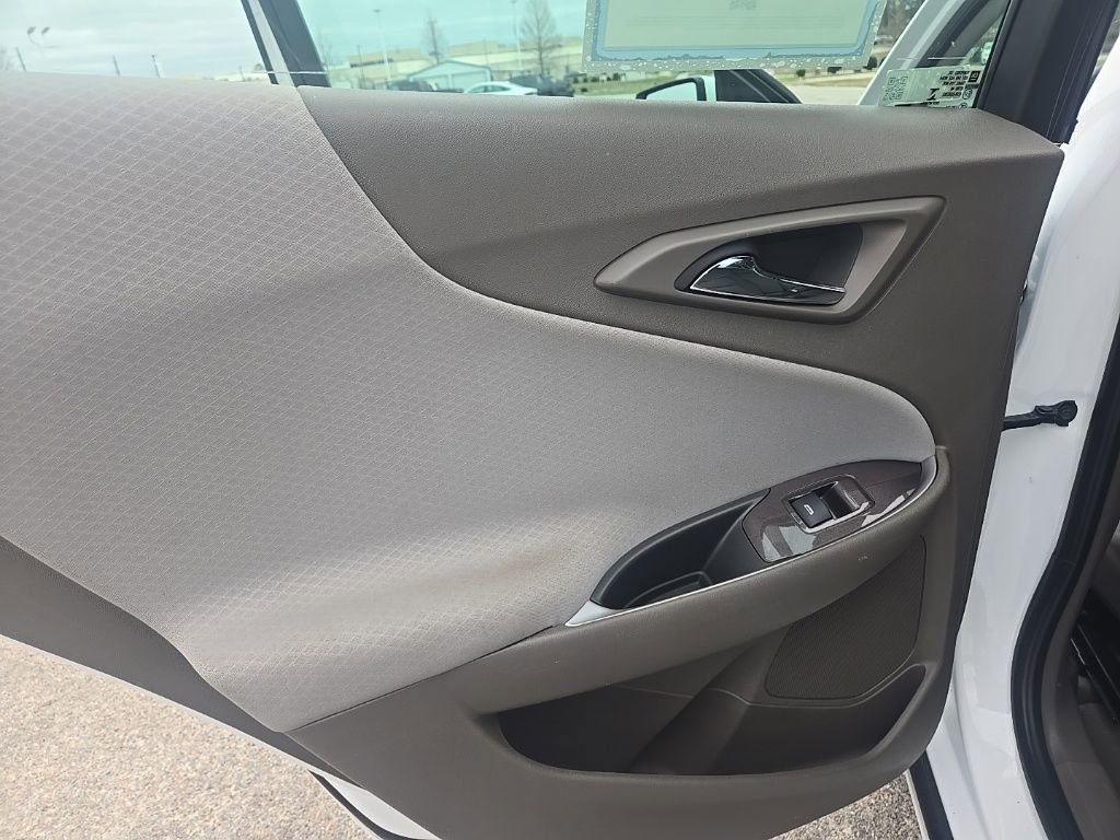 Used 2025 Chevrolet Malibu LT image 28