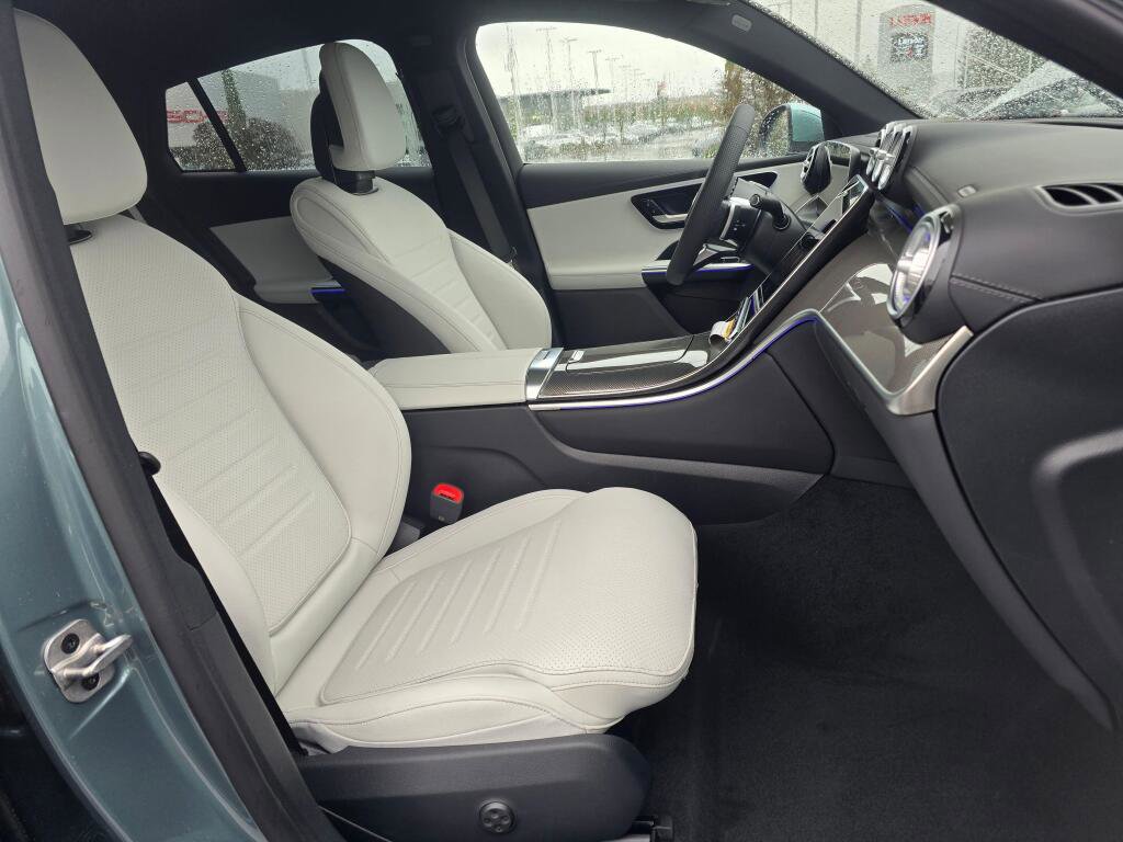 New 2026 Mercedes-Benz GLC 300 4MATIC image 27