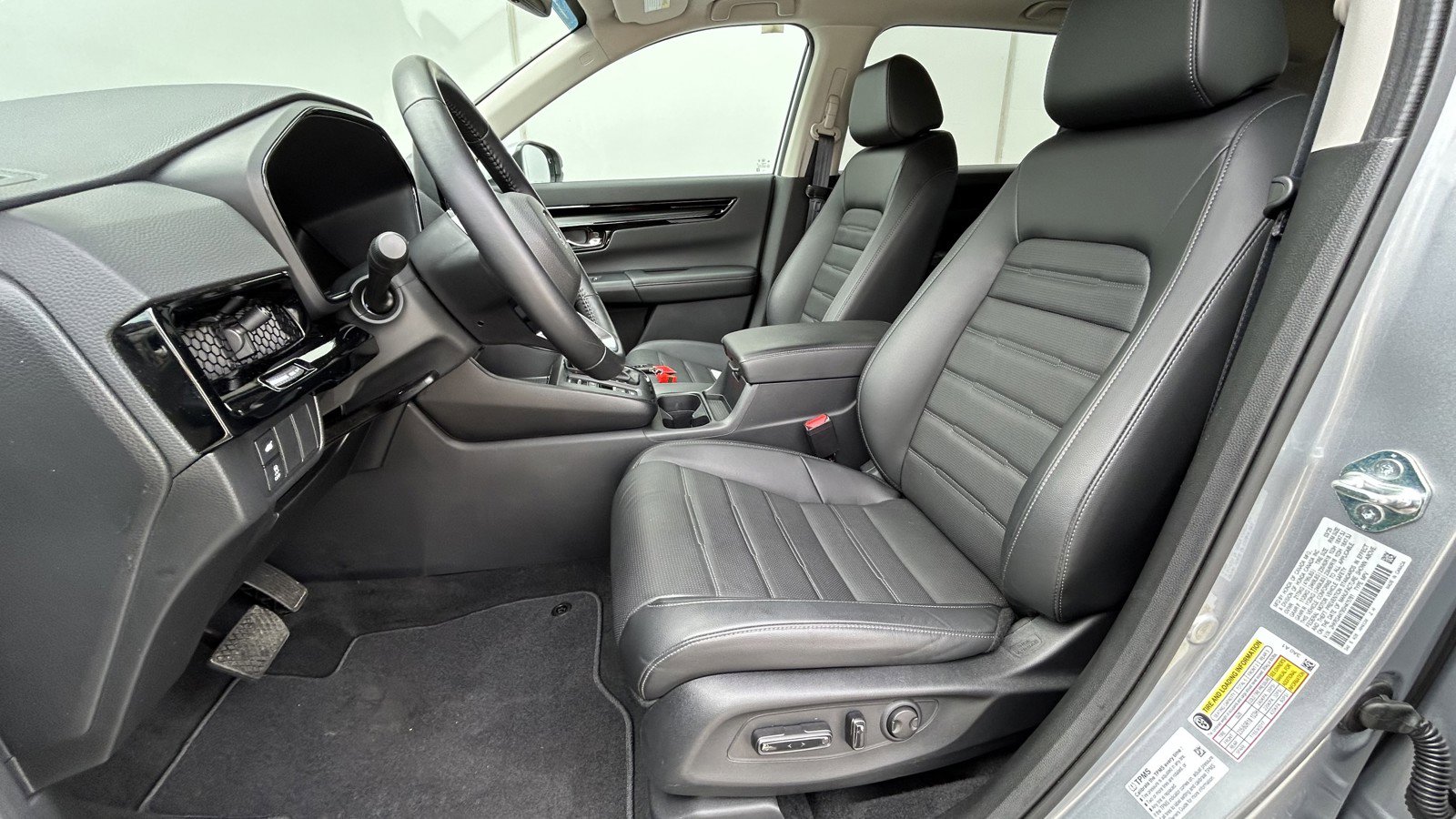 Used 2025 Honda CR-V EX-L image 11
