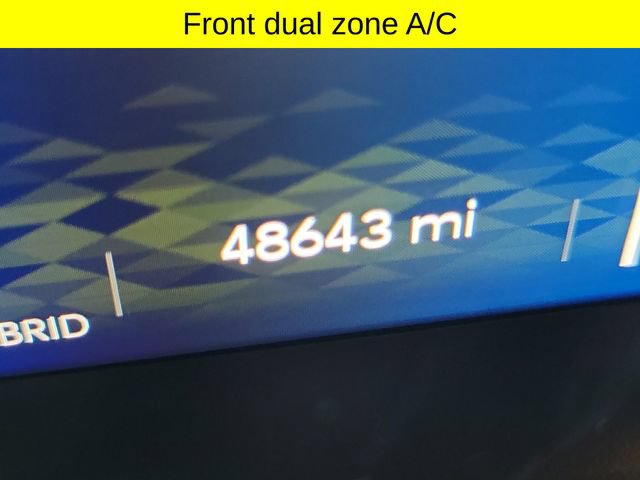 Used 2024 Jeep Wrangler Unlimited w/ Convenience Group AWD/4WD image 14