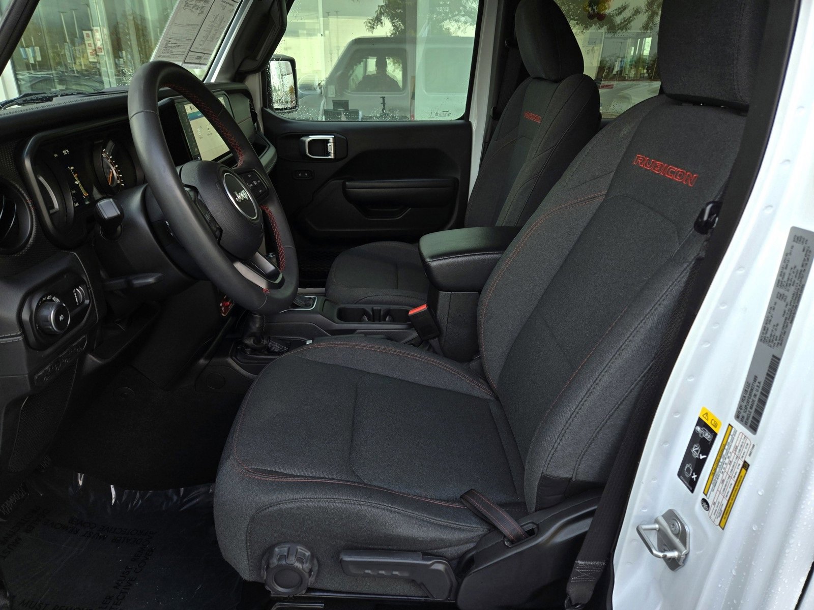 Used 2024 Jeep Wrangler Unlimited Rubicon image 15