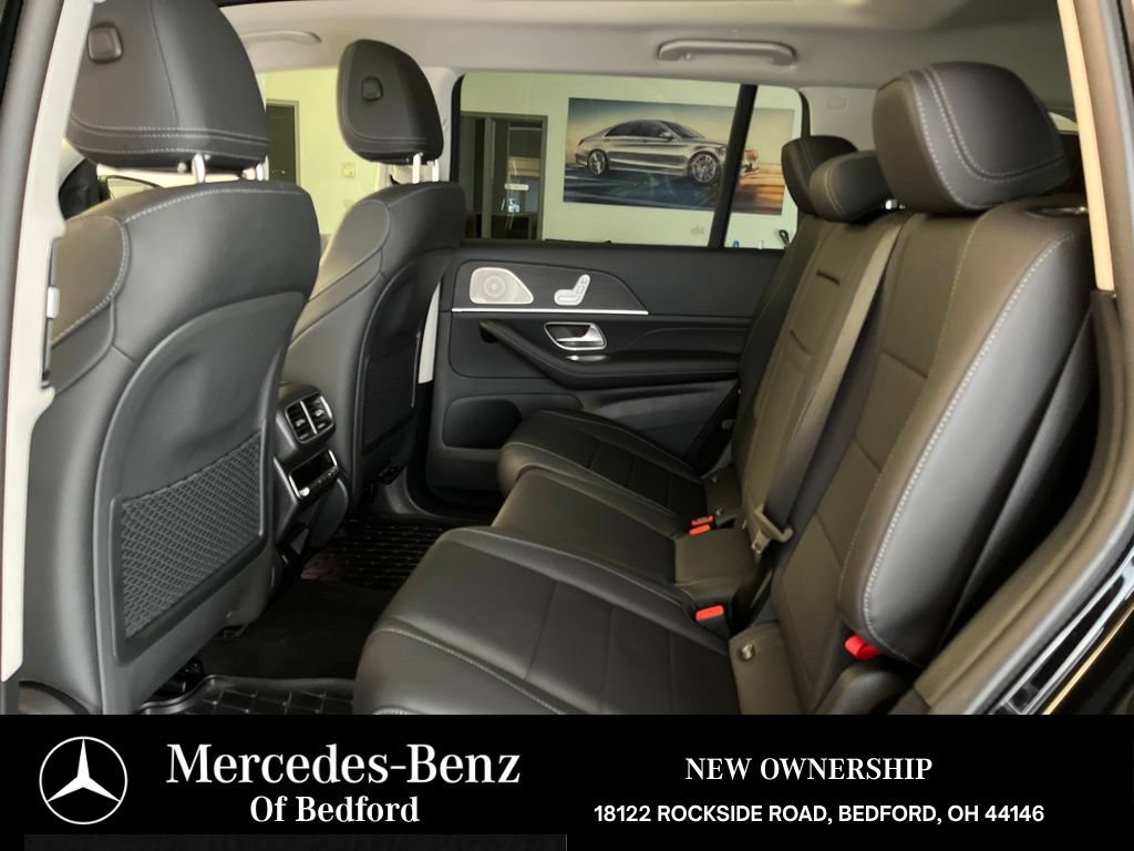 Used 2026 Mercedes-Benz GLS 450 4MATIC image 13