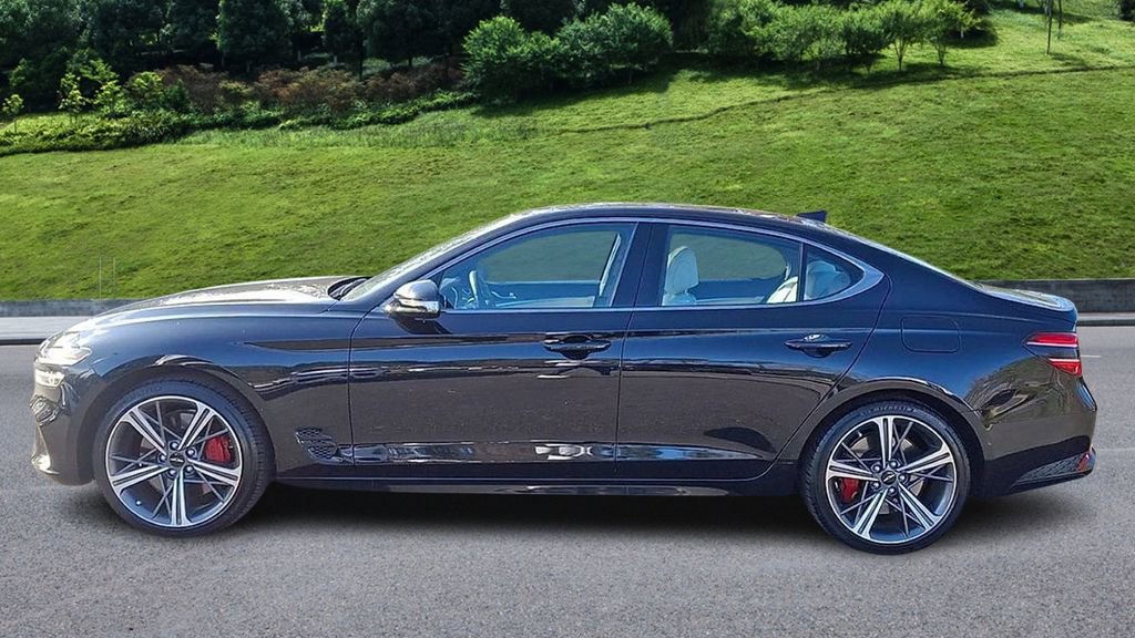 Certified 2025 Genesis G70 3.3T Advanced image 5