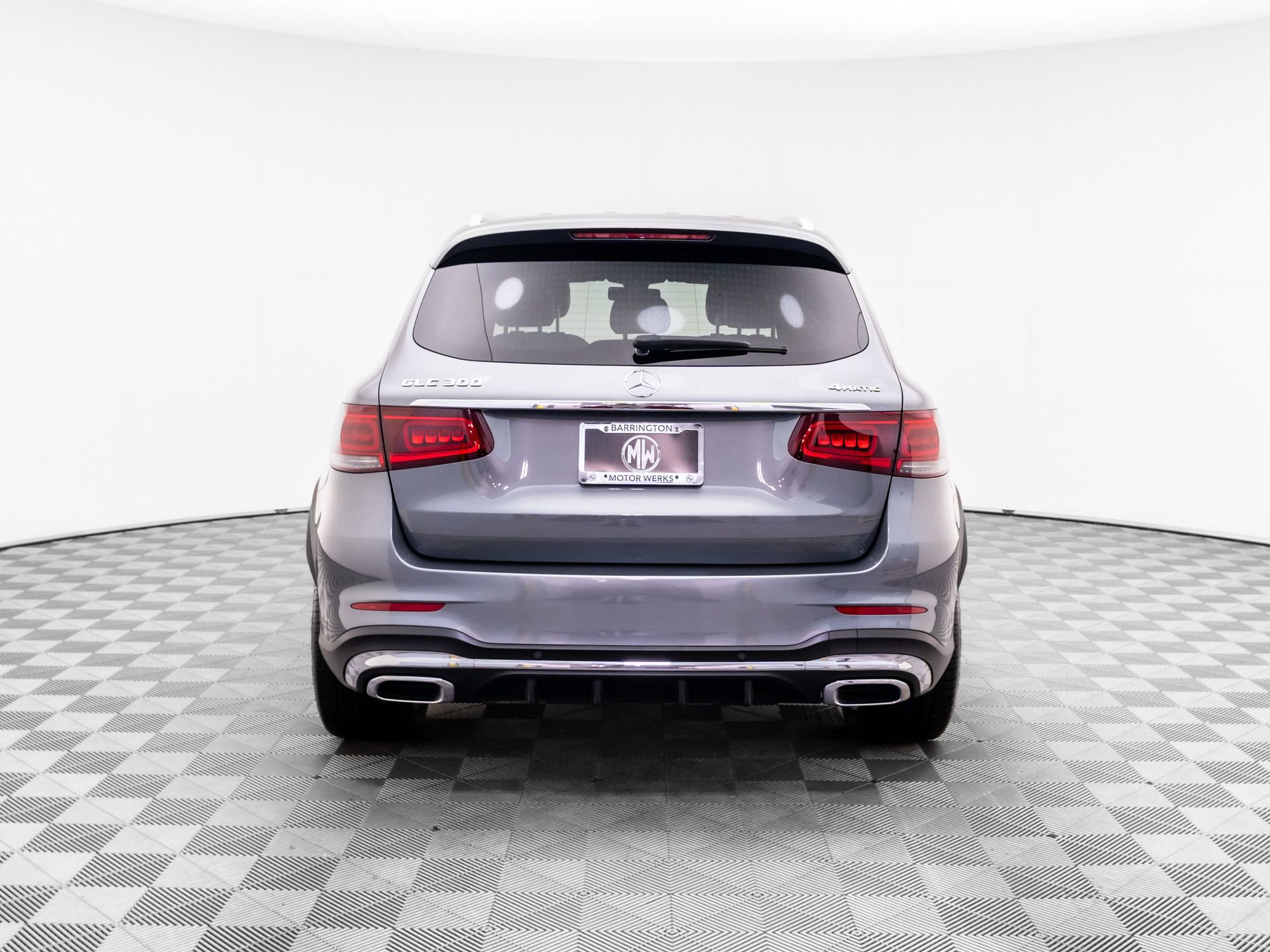 Used 2020 Mercedes-Benz GLC 300 4MATIC image 4