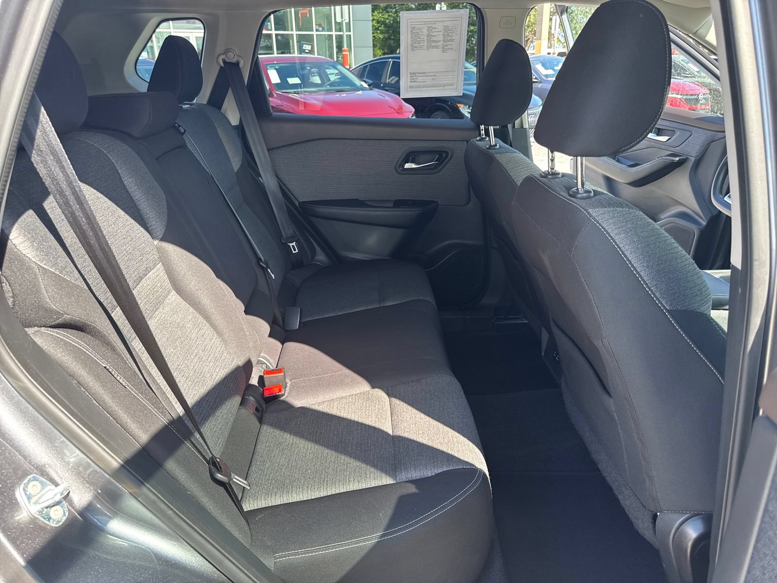 Certified 2022 Nissan Rogue SV FWD image 37