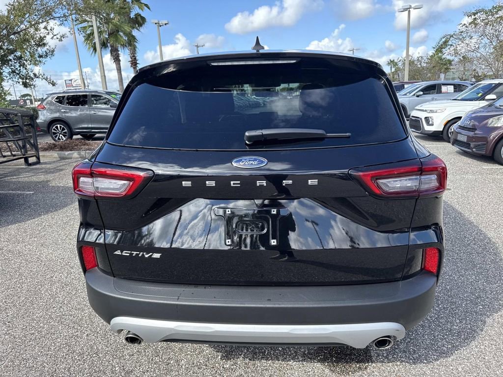 Used 2025 Ford Escape Active image 5