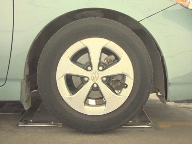 Used 2015 Toyota Prius Four FWD image 23