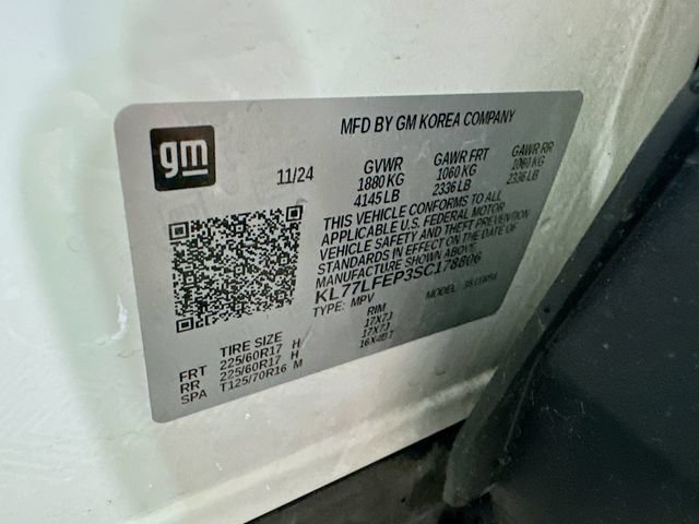 Used 2025 Chevrolet Trax LS FWD image 28