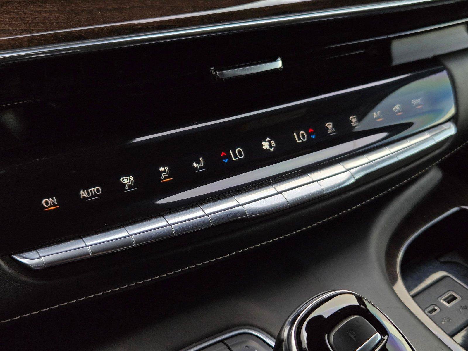 Used 2023 Cadillac Escalade Sport Platinum AWD/4WD image 21