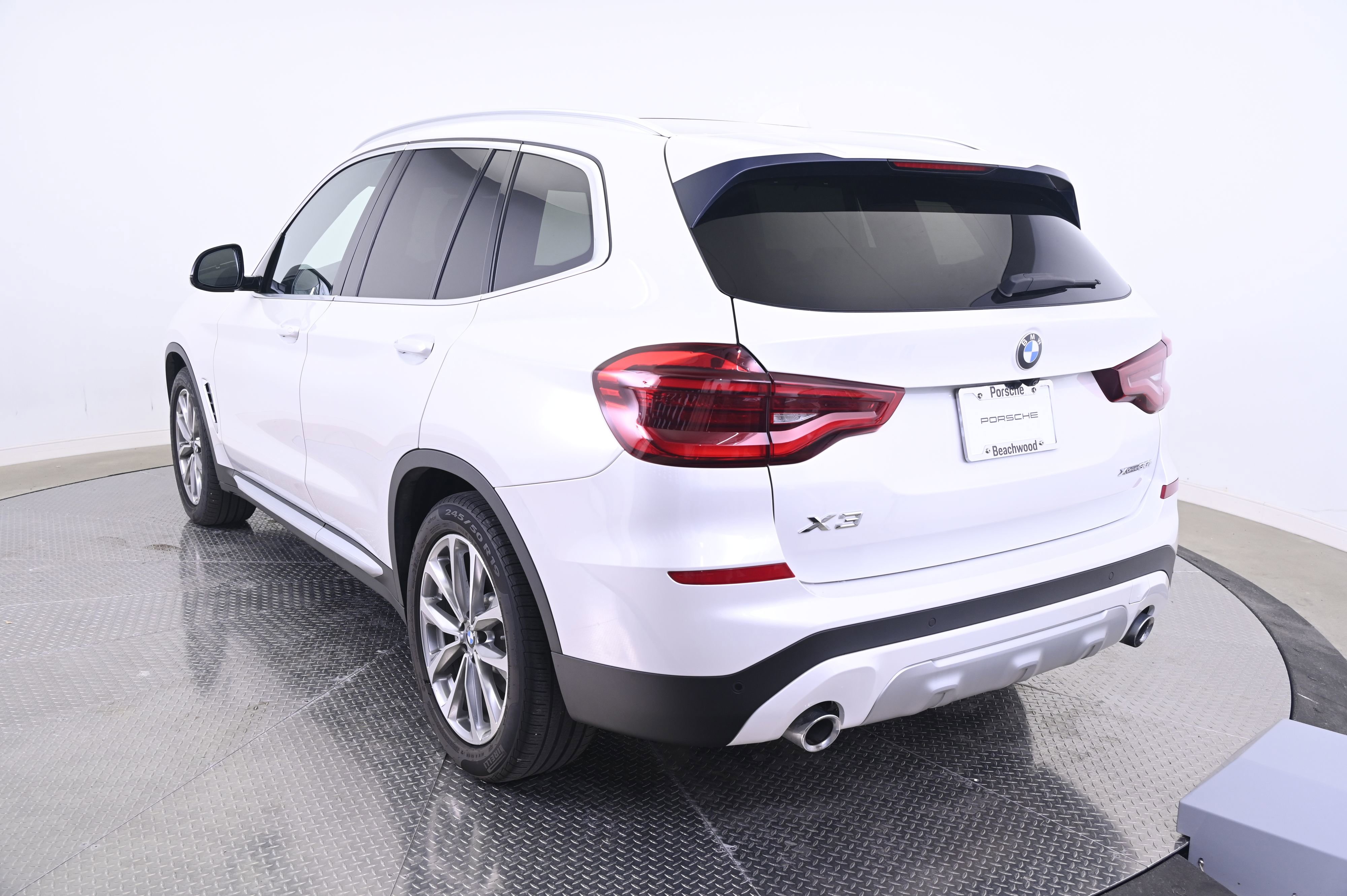 Used 2019 BMW X3 xDrive30i w/ Convenience Package AWD/4WD image 3