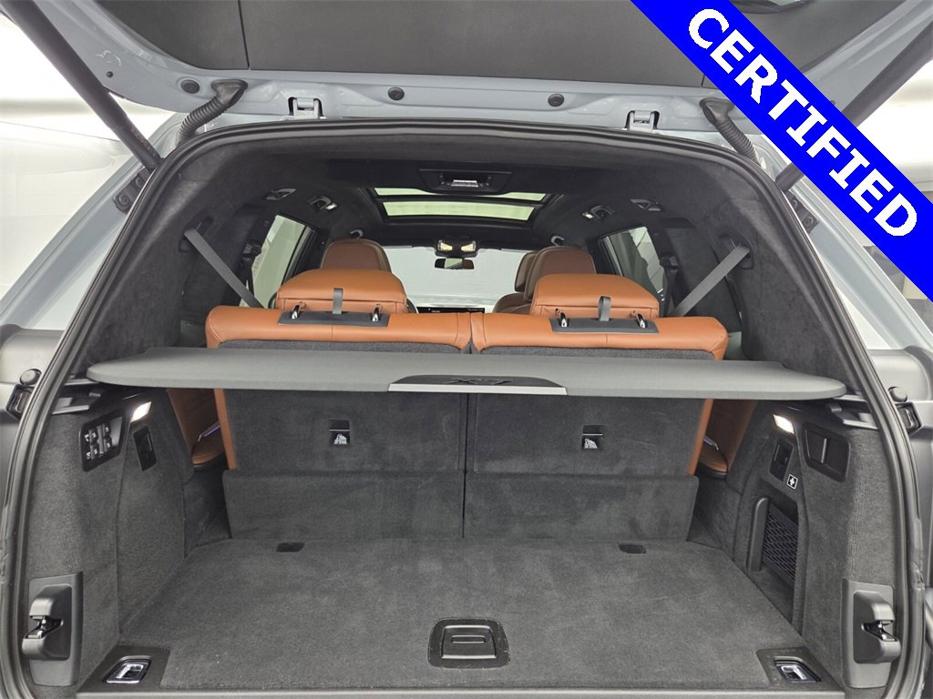 Certified 2023 BMW X7 M60i w/ Executive Package image 29