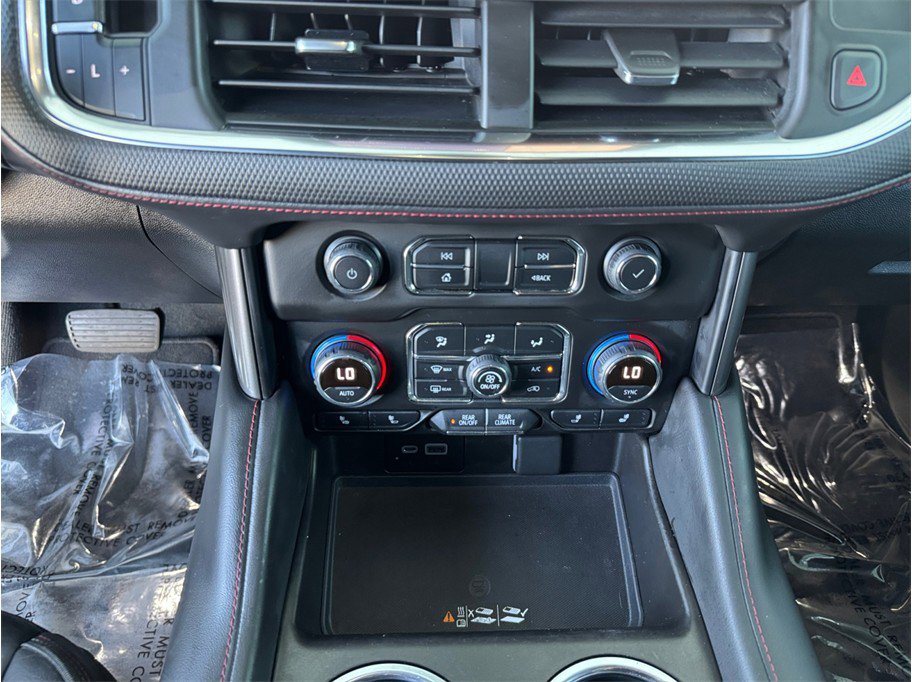 Used 2021 Chevrolet Suburban RST w/ Luxury Package image 13