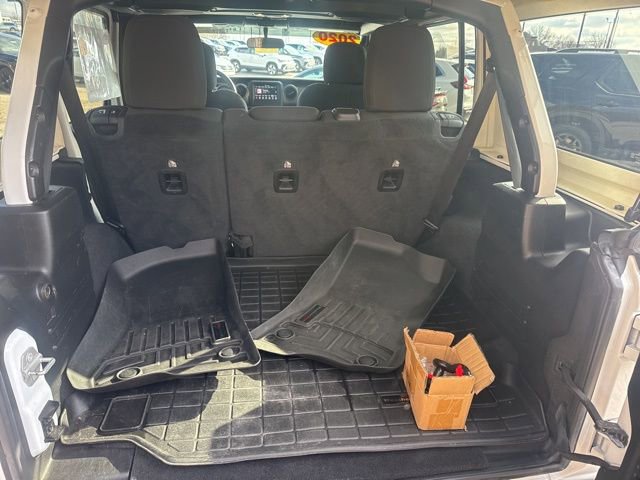 Used 2020 Jeep Wrangler Unlimited Willys image 25