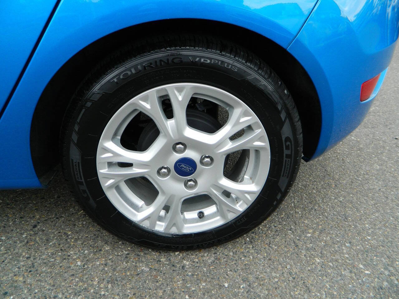 Used 2014 Ford Fiesta SE FWD image 23