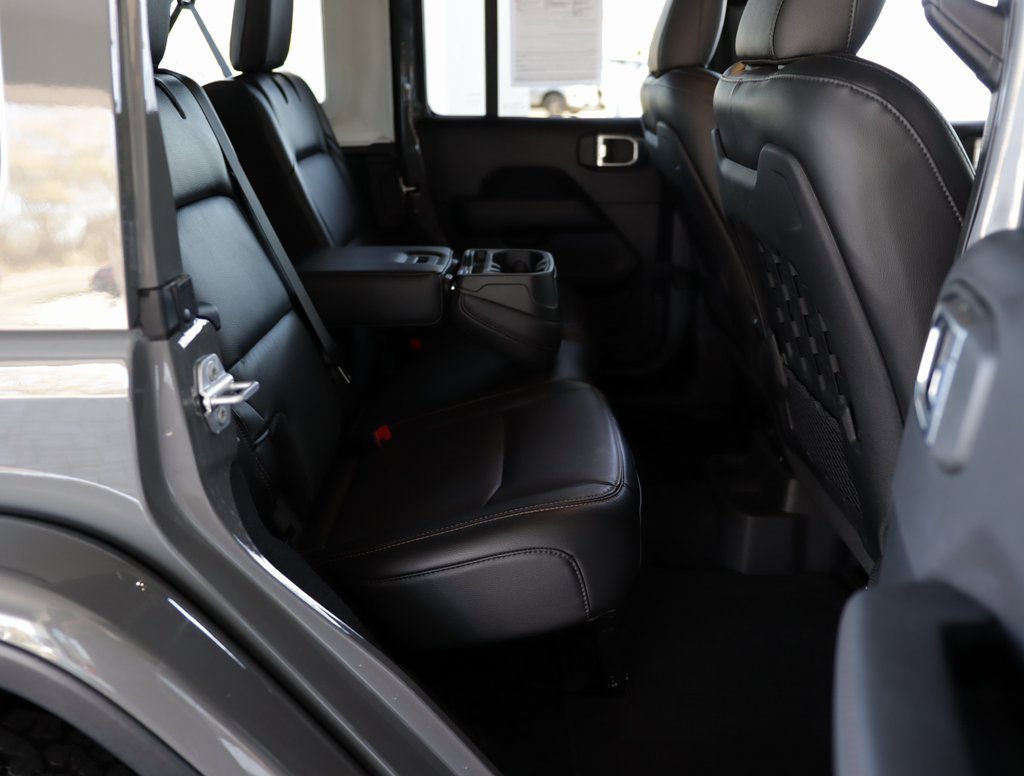 Used 2021 Jeep Wrangler Unlimited Rubicon w/ Trailer Tow Package image 33